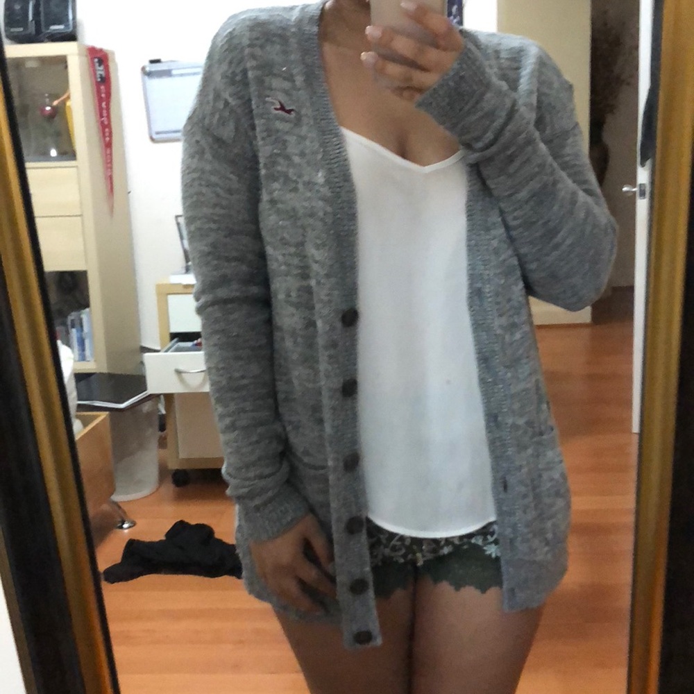 Hollister Cardigan